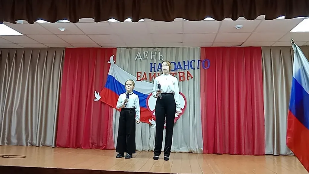 Задыхины Алина и Ирина