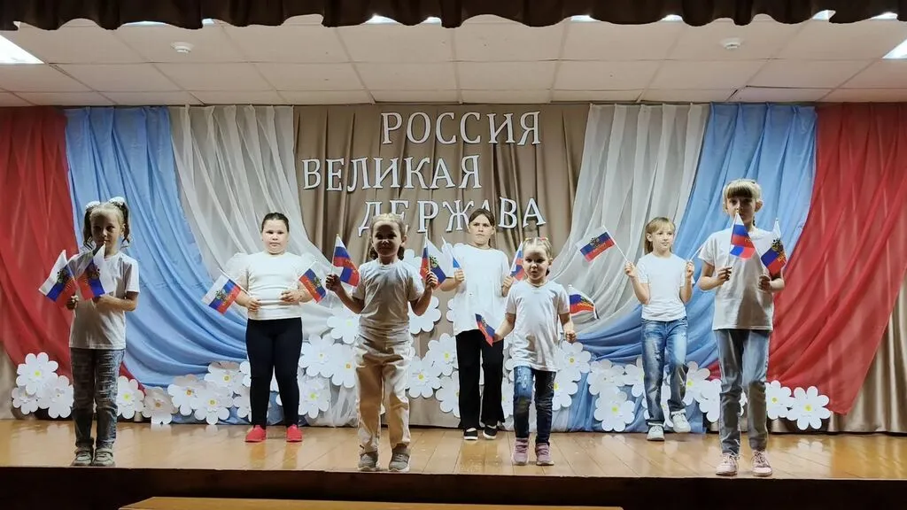 Танцевальная группа "Фантазия" мл.гр.